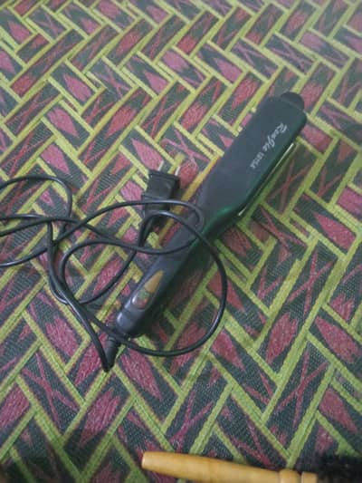 hair straightener