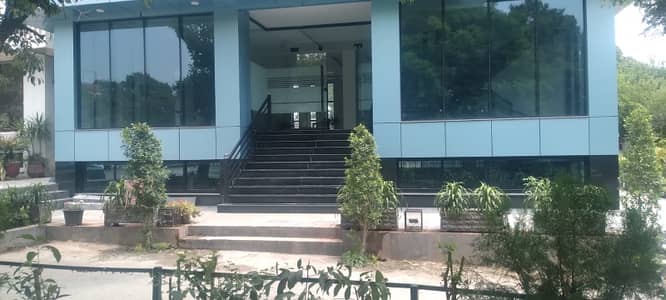1600 Square Feet Building For rent In G-9/4 Islamabad