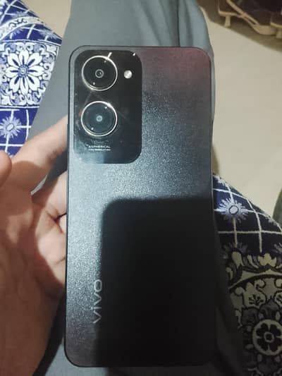 Vivo Y18