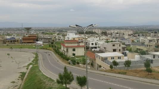 Spacious Residential Plot Is Available For Sale In Ideal Location Of DHA Phase 5 - Sector F