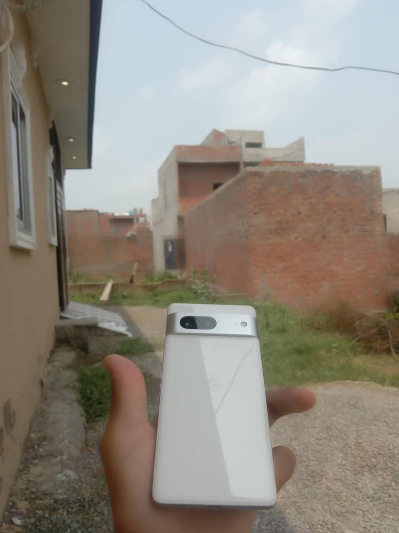 Google Pixel 7 5