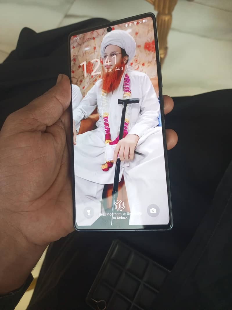 Infinix Note 40 7