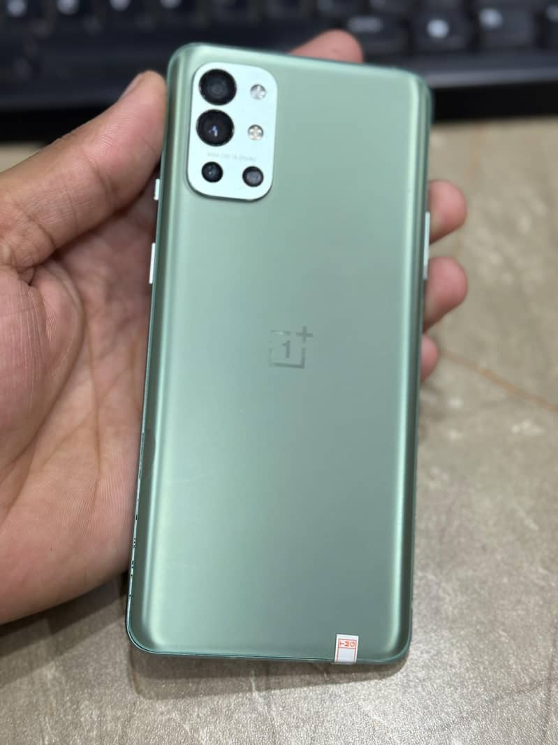 One Plus 9R 0