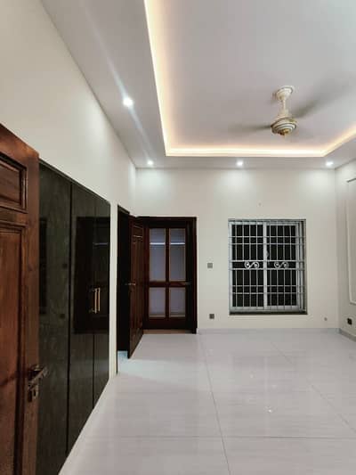 Buy 555 Square Yards House At Highly Affordable Price