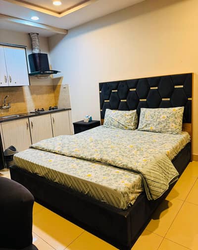 Per day and weekly basis, Studio fully furnished luxury apartments available for rent in Gulberg Greens Islamabad.