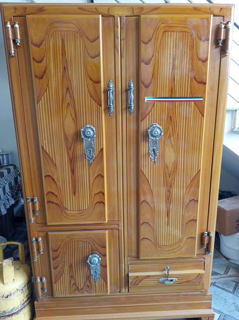 cupboard 0