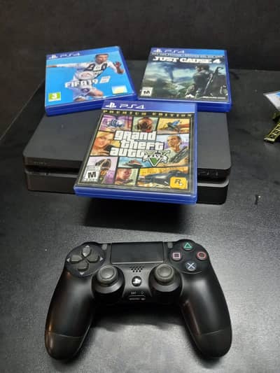 Sony PS4 Slim 512GB | 1 Controller + 3 Hit Games | 10/10
