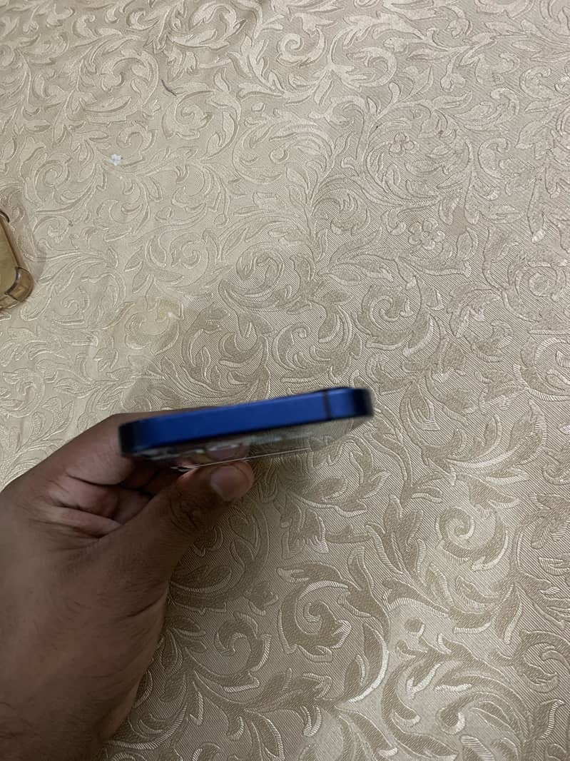 Apple iPhone 12 mini 5