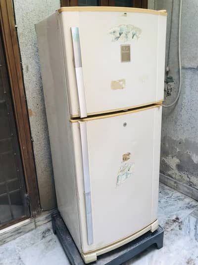 Used Dawlance Refrigerator