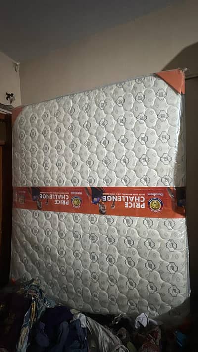 DURA FOAM QUEEN 2 SIZE