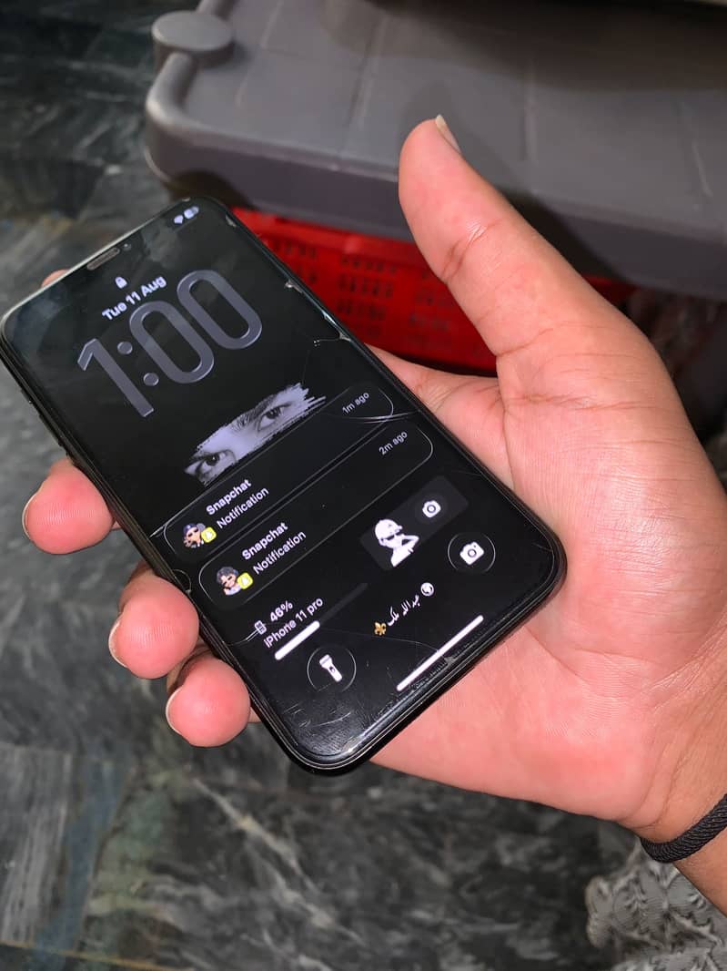 Apple iPhone 11 Pro 2