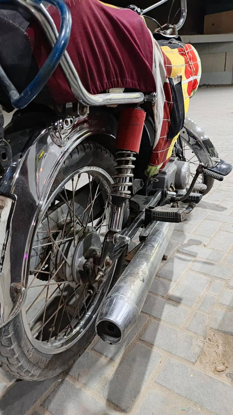 Bionic 70cc 2013 Model _ Engine OK 2