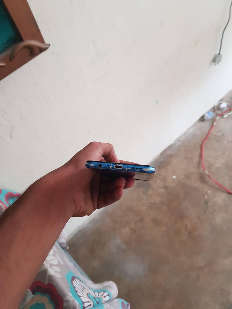 OPPO A16e 4