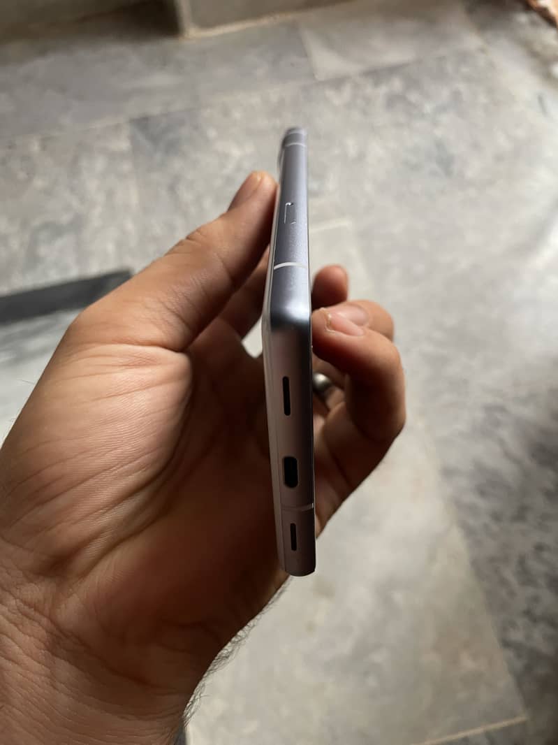 Google Pixel 7a 1