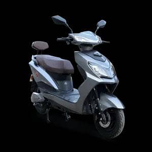 Metro Thrill electric scooty 0