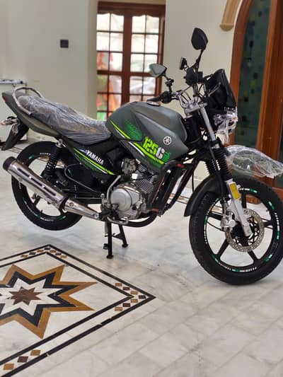 Yamaha YBR 125G 2024 | 5,000 KM Driven | 10/10 Condition |