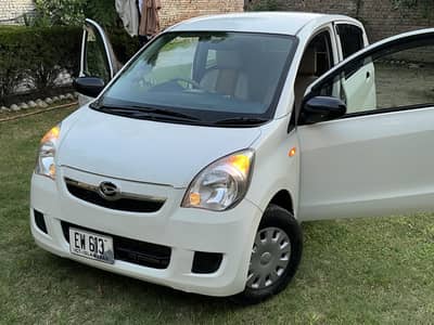 Daihatsu Mira 2012