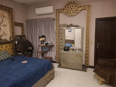 Upper Portion For Grabs In 10 Marla Cavalry Ground