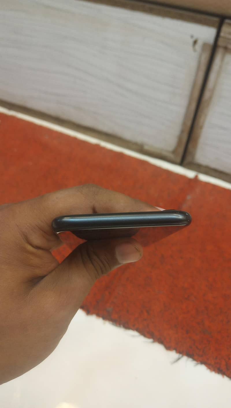 Apple iPhone 7 6