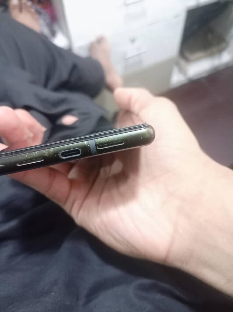 Google Pixel 6 5