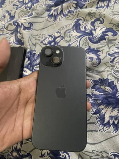 Apple iPhone 15