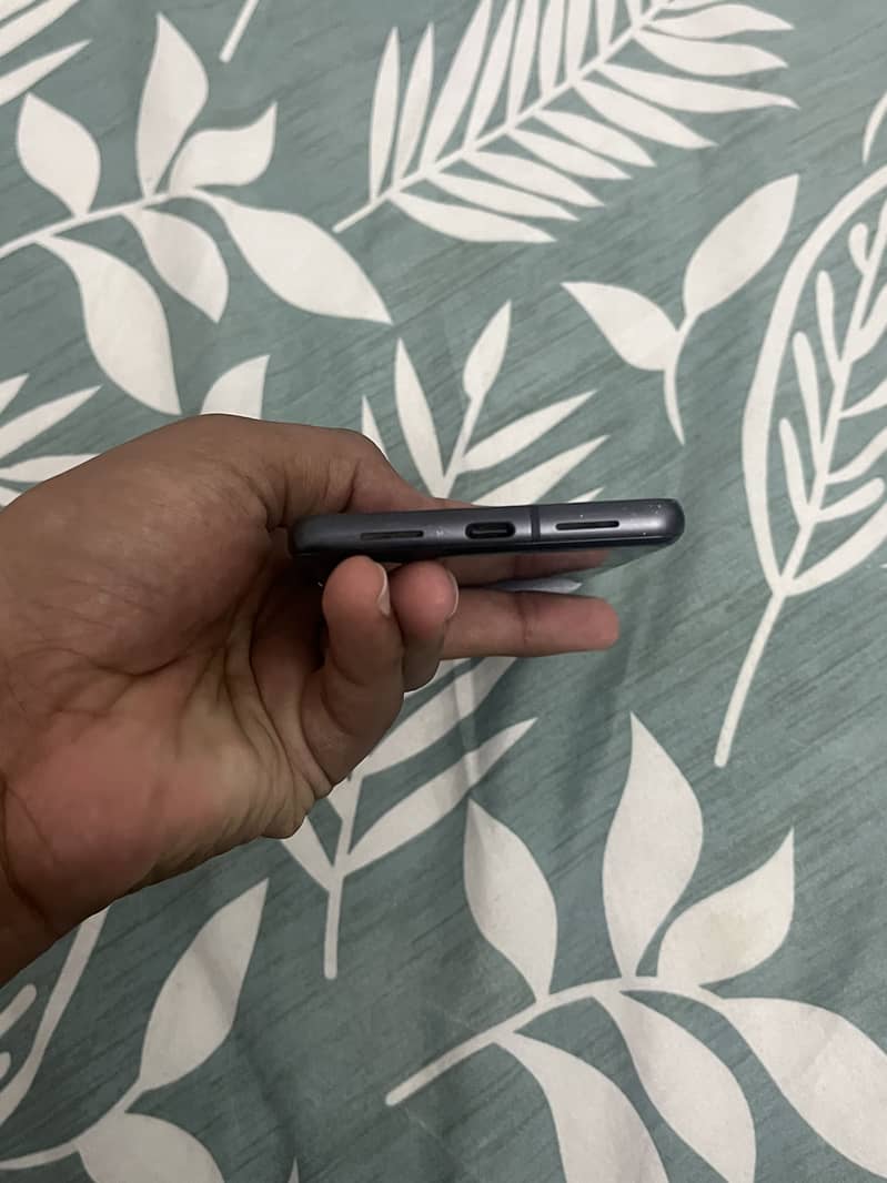 PIXEL7 1