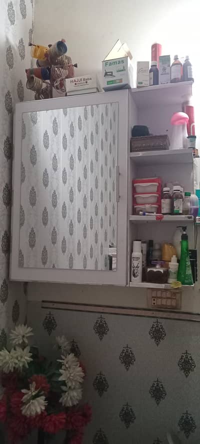 front mirror cabinate