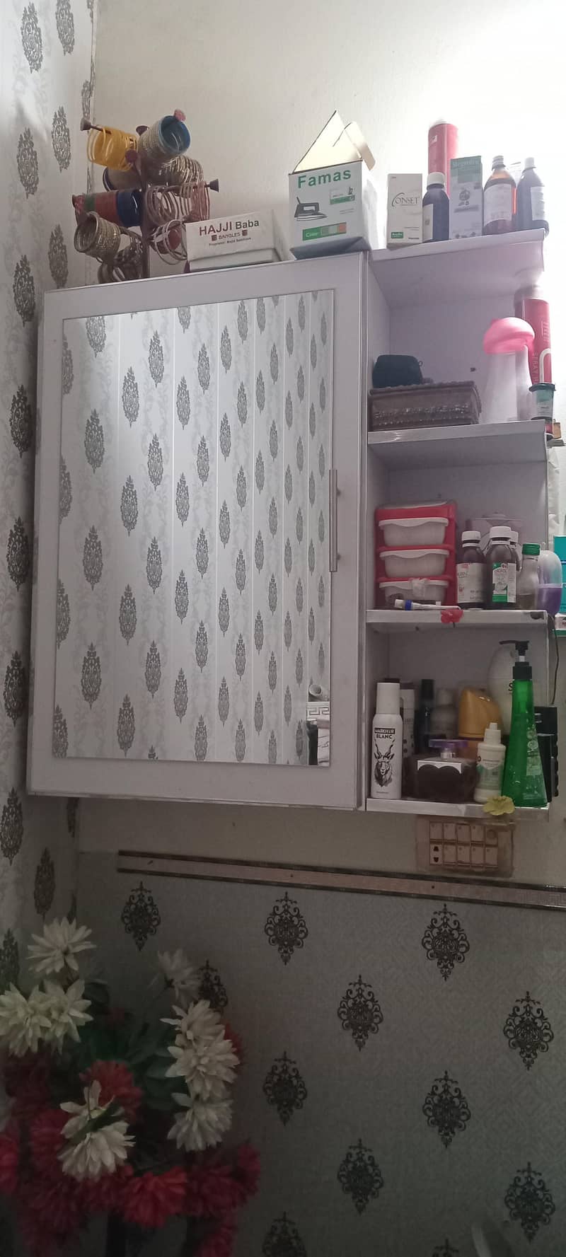 front mirror cabinate 0