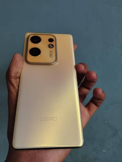 Infinix Zero 30 complete box