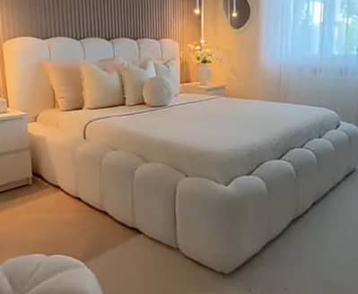 new bed bubble bed 2side tables or daresing table full size bed