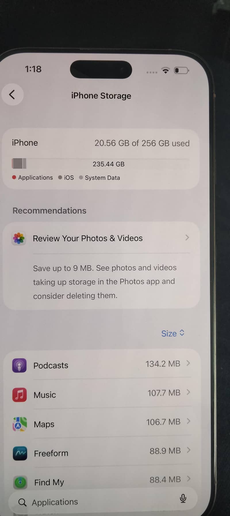 Apple iPhone 16 Pro Max 2