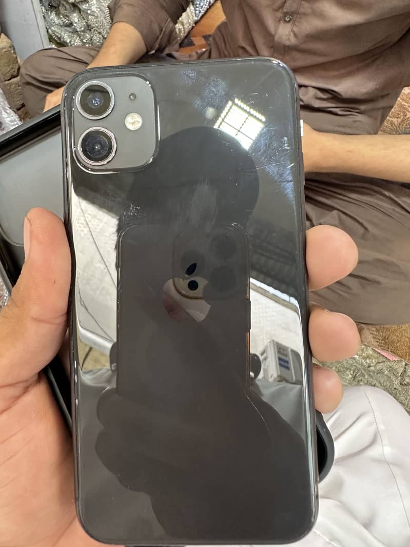 Apple iPhone 11 0