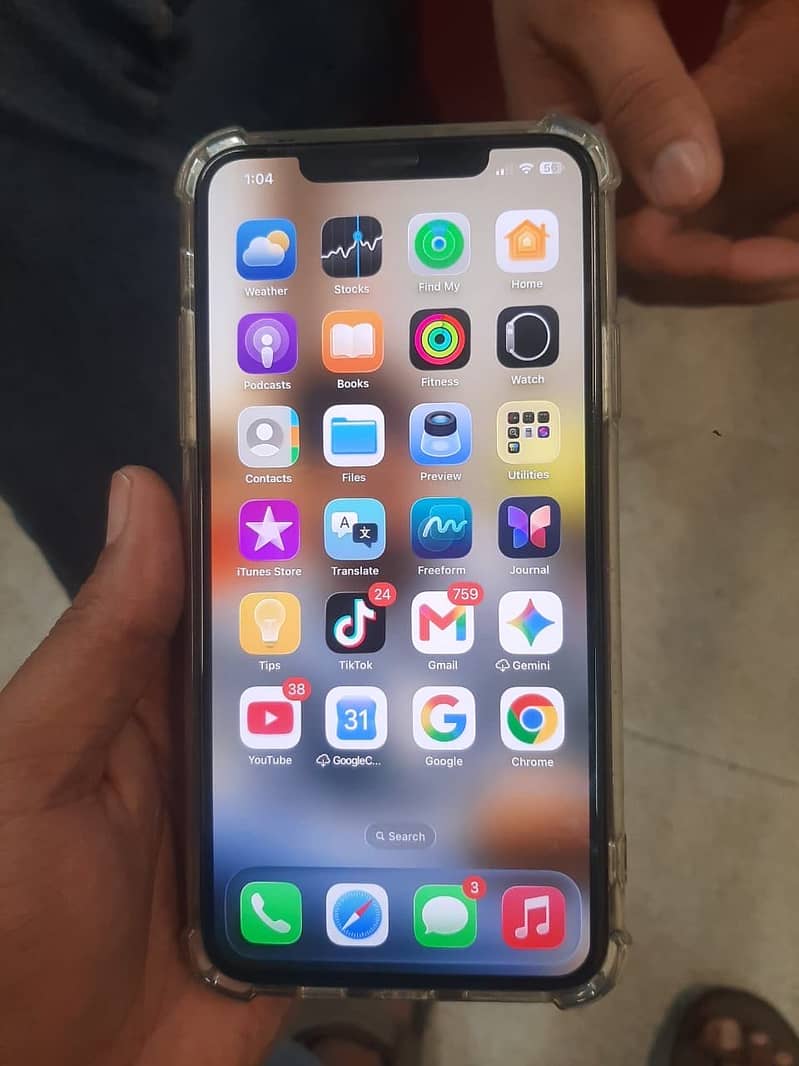 Apple iPhone 11 Pro Max 0