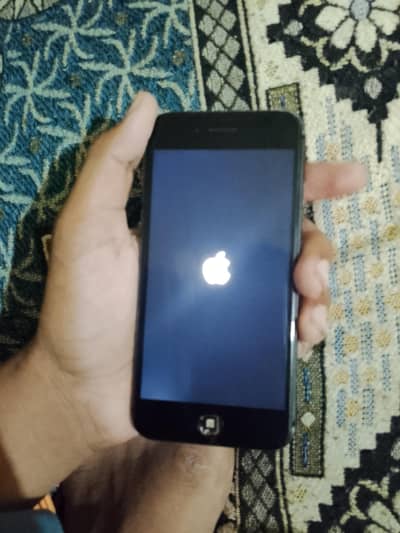 Apple iPhone 8