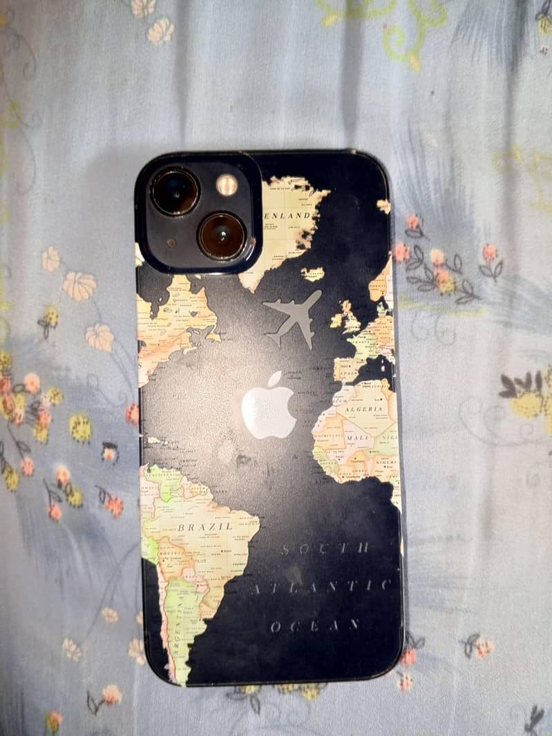 Apple iPhone 13 0