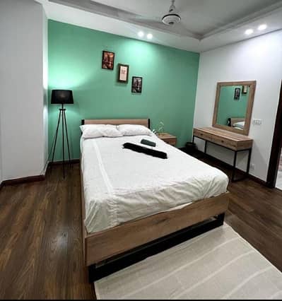 Daily basis weekly basis one bedrooms fully furnished luxury apartments available for rent Gulberg greens Islamabad