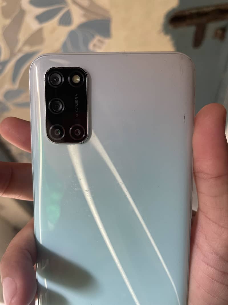 OPPO A52 2