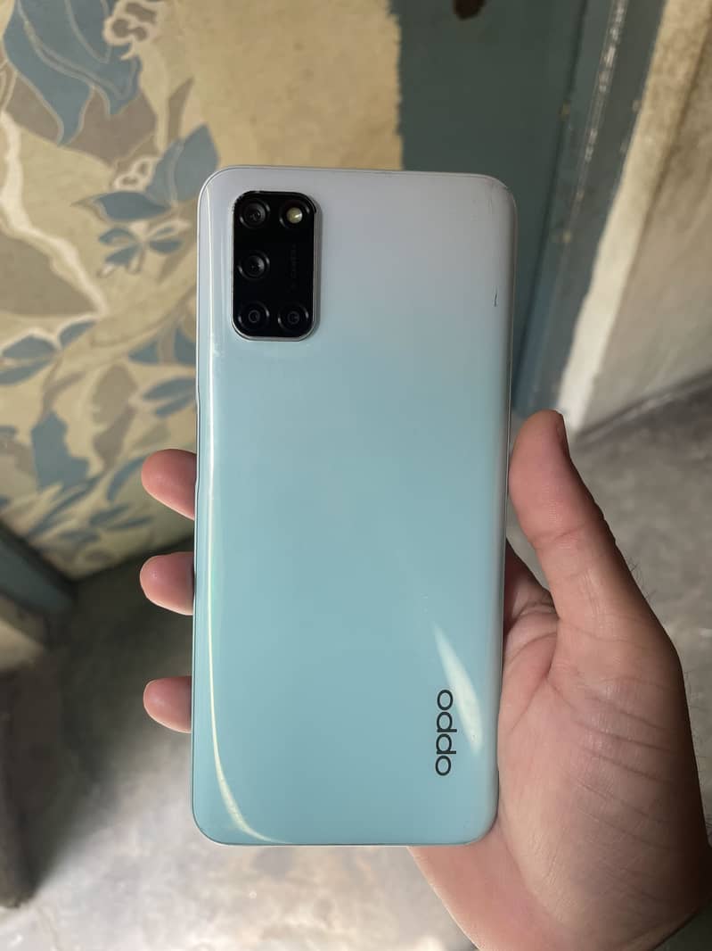 OPPO A52 3