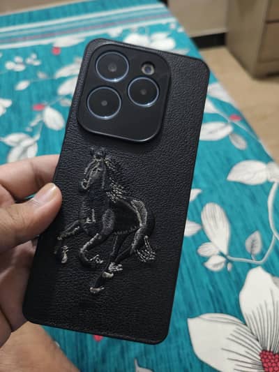 Infinix Hot 40 10/10 condition urgent sale please
