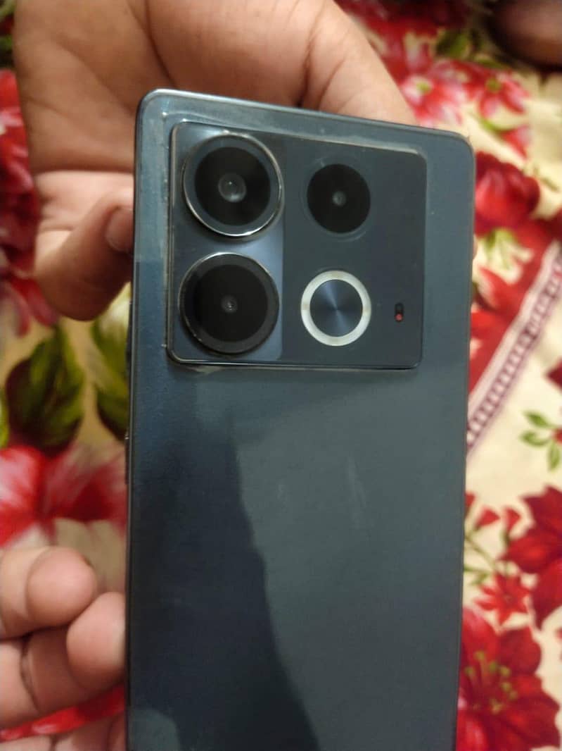 Infinix Note 40 2