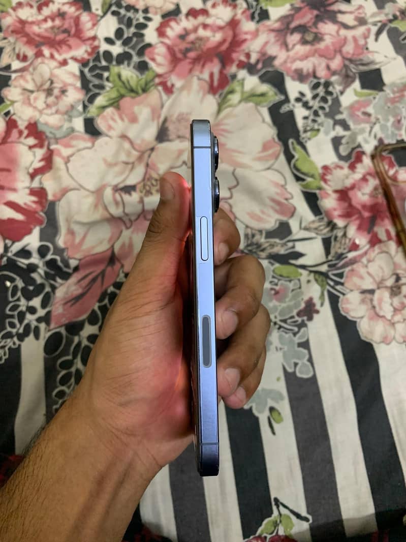 iphone 13 pro 4