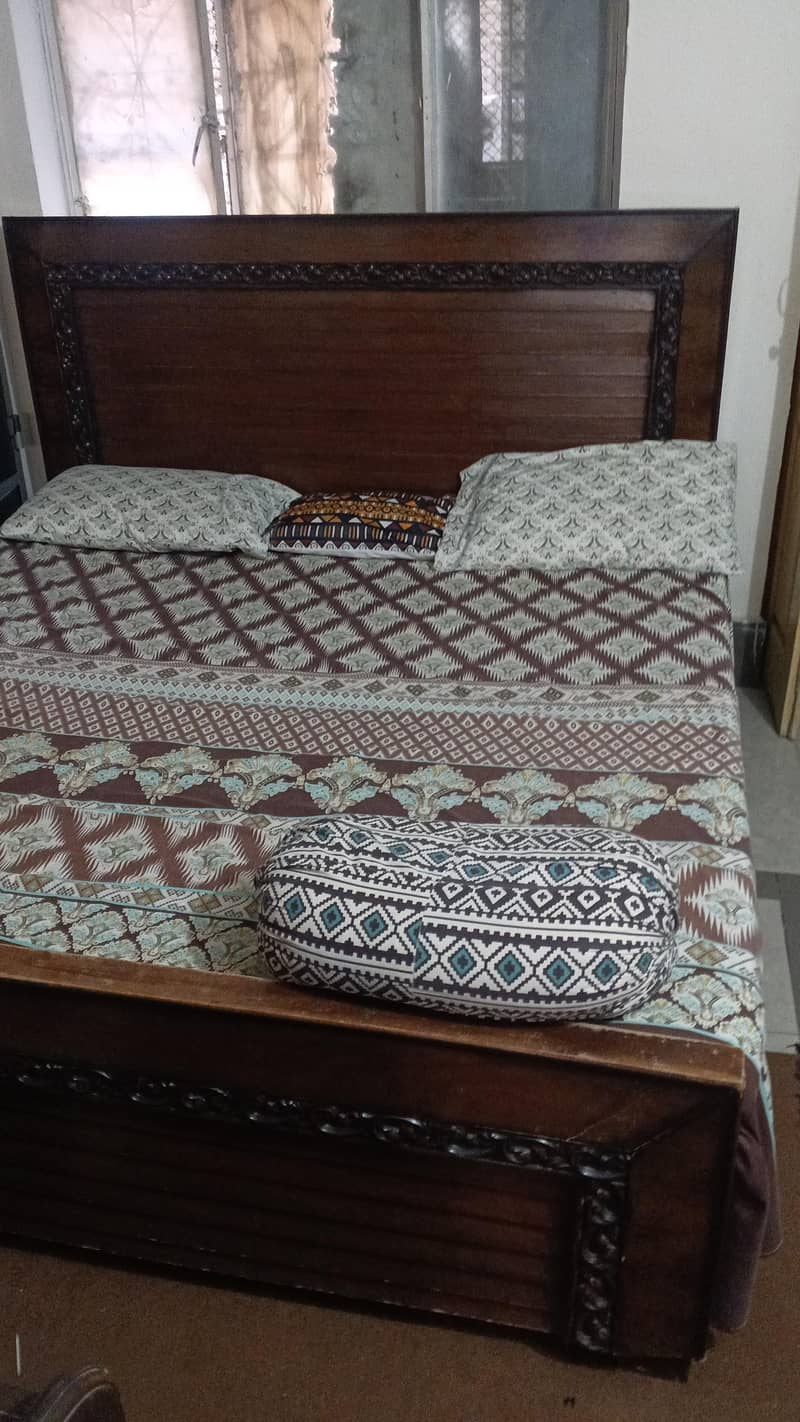 used bed 0