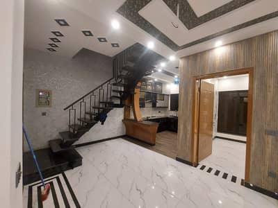 5 Marla hot location solid owner build house for sale In Bahria Orchard Lahore