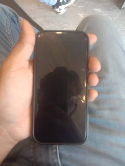 Apple iPhone 16 Pro jb