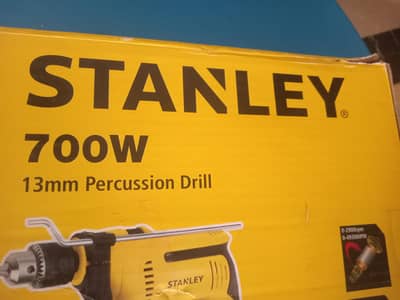 Stanley 700W Drill Machine