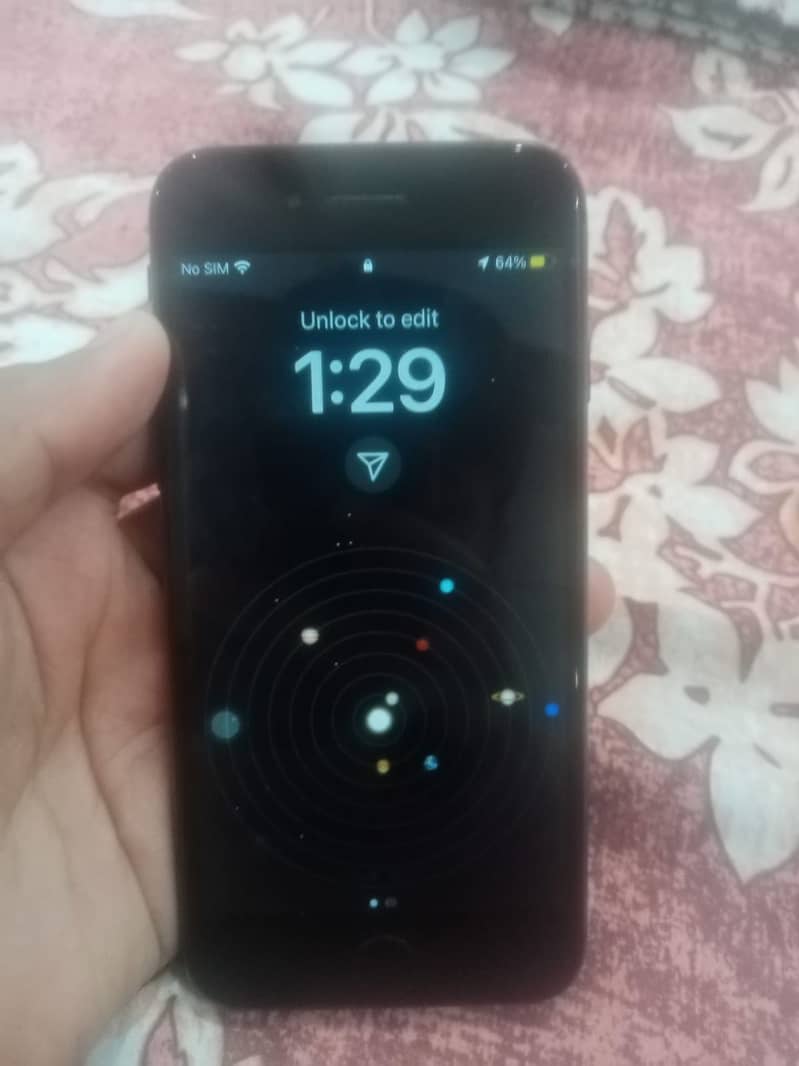 Apple iPhone 8 1