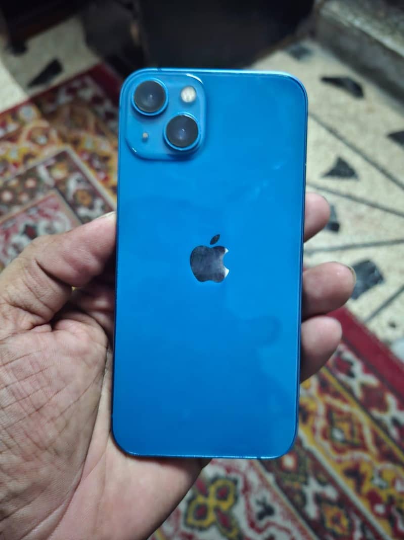 Apple iPhone 13 2