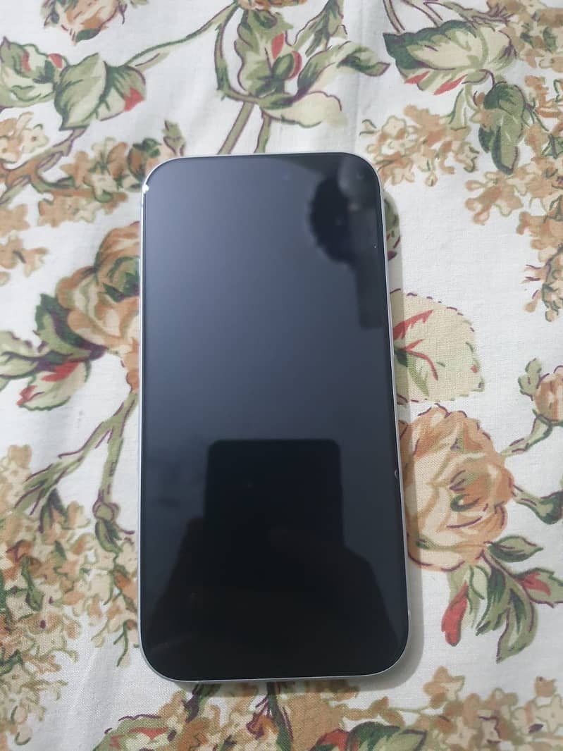 Apple iPhone 16 Plus 2