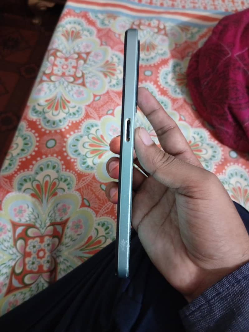 OPPO A57 2