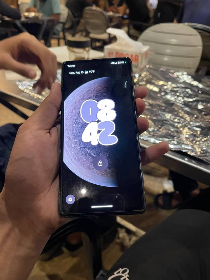 Google Pixel 6 4